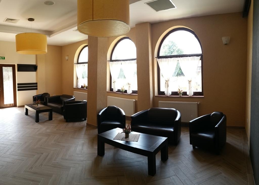 Pensiunea Berna Bacău Extérieur photo
